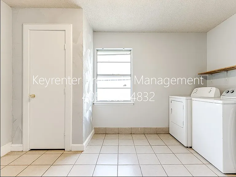 3615 SW 12th St — Photo 33