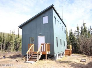1423 Spring Glade Rd, Fairbanks, AK 99709