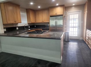 7875 La Mesa Blvd, La Mesa, CA 91942