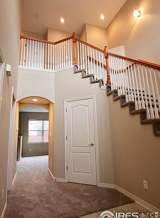 2nd image of 5551 29th St Unit 613