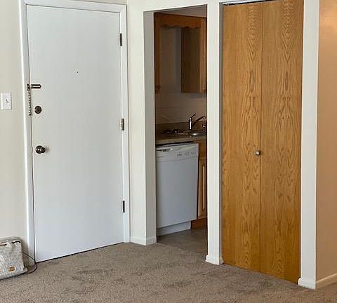 Entry way with hall coat closet