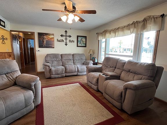 4th image of 1601 Jennings Pl