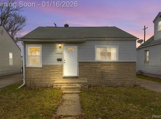 13983 Hobart Ave, Warren, MI