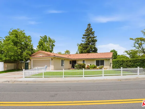 29107 Hillrise Dr, Agoura Hills, CA 91301