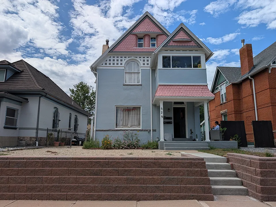 529 S Grant St #3