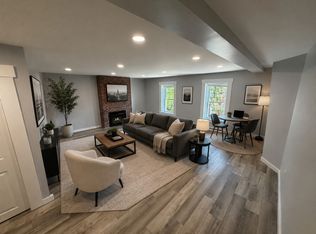 135 W Merrimack St APT 2, Manchester, NH 03101