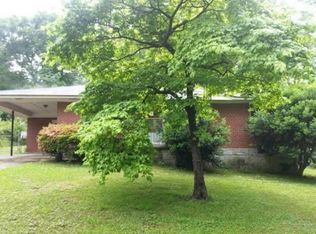114 Ingleside Dr, Jonesboro, GA