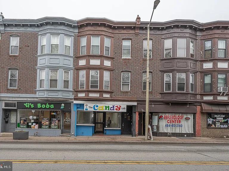22 Ardmore Ave #2 — Photo 1
