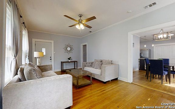 4th image of 630 W Huisache Ave