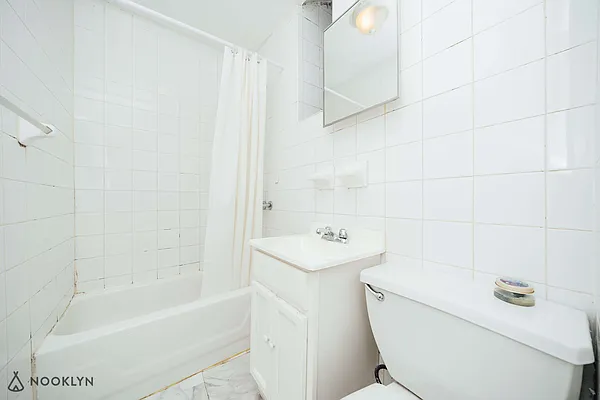 Rented by Nooklyn NYC LLC | media 12