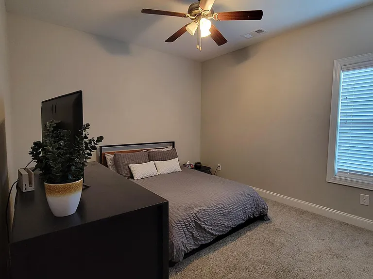 116 Cascades Ct — Photo 16