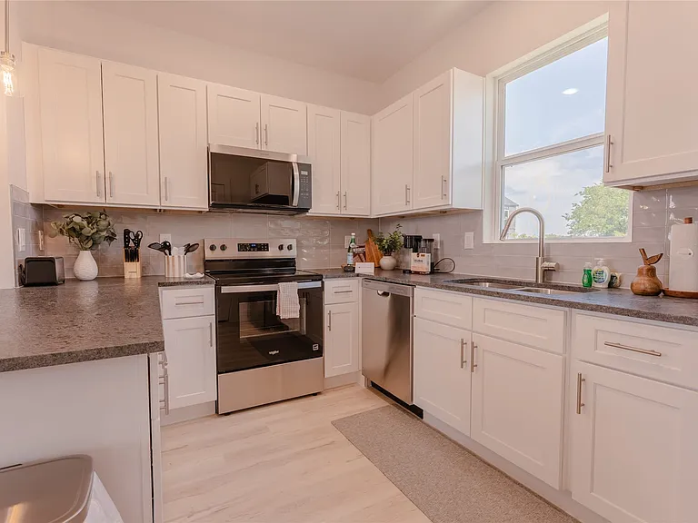 2025 Empire Central Dr #101 — Photo 3