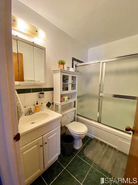1st image of 407 29th St APT 3