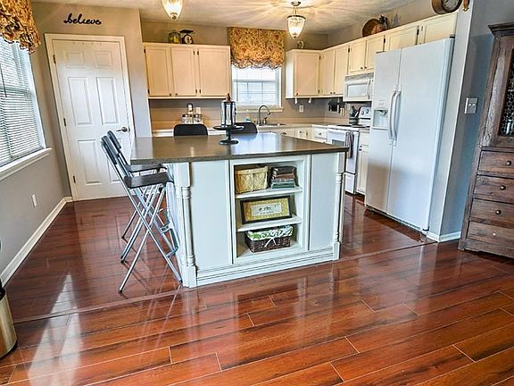 2nd image of 12721 White Rock Ct