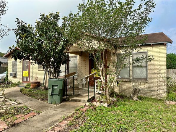905 S Adams St, Alice, TX 78332