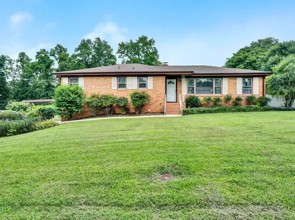 409 Drury Ln, Mauldin, SC 29662