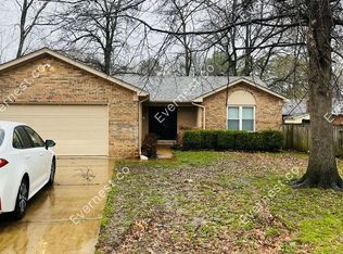 780 Pinestone Pl, Southaven, MS 38671