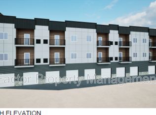 960 N 3rd St UNIT 312, Saint Peter, MN 56082