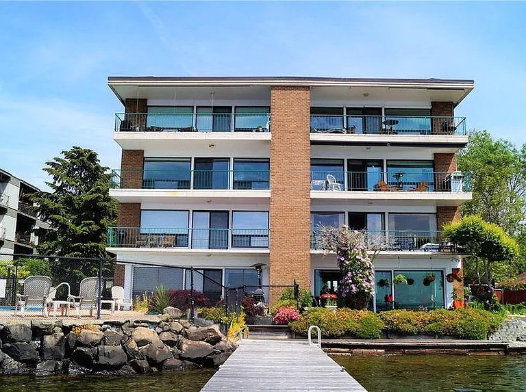 6225 Lake Washington Blvd NE #102 — Photo 2