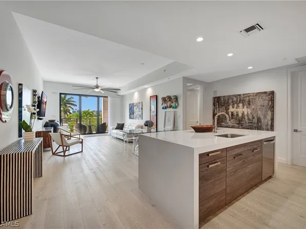 1111 Central Ave #301, Naples, FL 34102