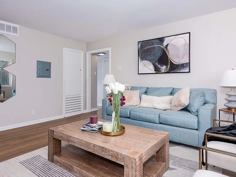 Alcove at Seahurst Apartments — Photo 10