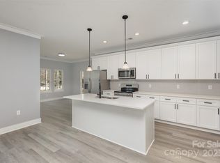 2365 Kool Park Rd NE, Hickory, NC 28601