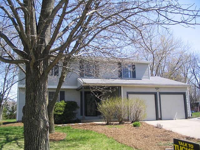 1st image of 9325 N Thornwood Dr