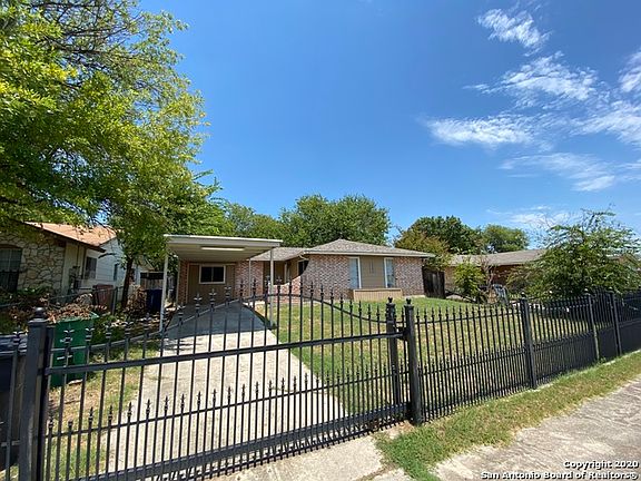 2nd image of 6003 Paddock Dr