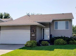 4901 S Dunlap Ct, Sioux Falls, SD 57106