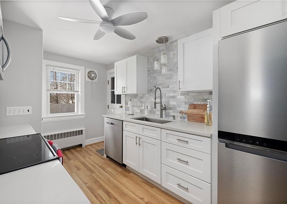 1st image of 123 Doolittle St