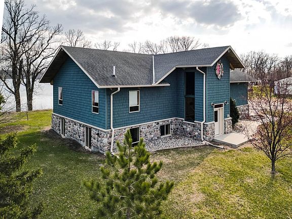 5th image of 48484 Flicker Ln