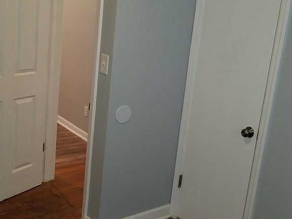 5th image of 2892 Azelda St