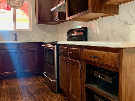 3rd image of 255 E Delano St #1