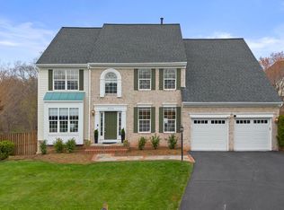 47310 Westwood Pl, Sterling, VA 20165