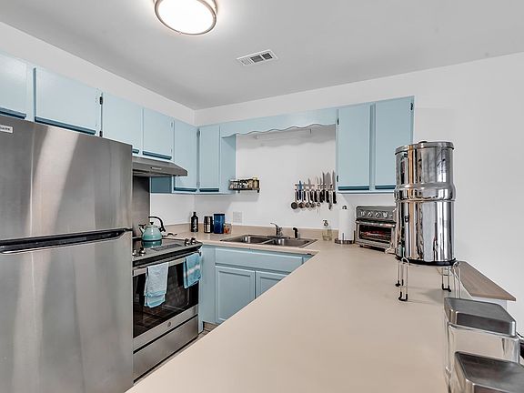 3rd image of 500 Fairway Village Dr. #7-D