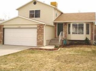 5209 W Crus Corvi Rd, West Jordan, UT 84081