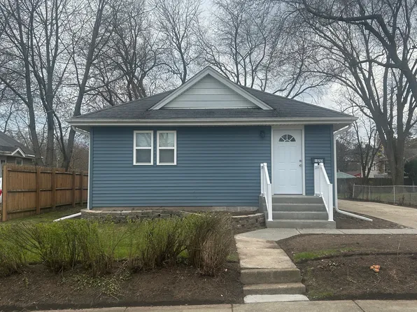 123 E Keith Ave, Waukegan, IL 60085