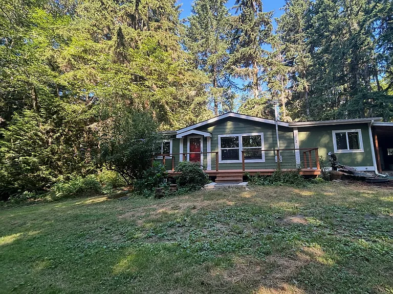 8980 Jackie Ln SE — Photo 2