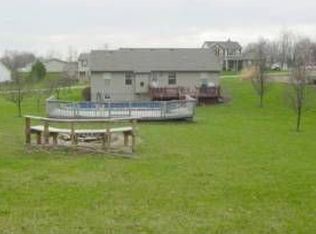 22984 Redwood Dr, Lawrenceburg, IN 47025