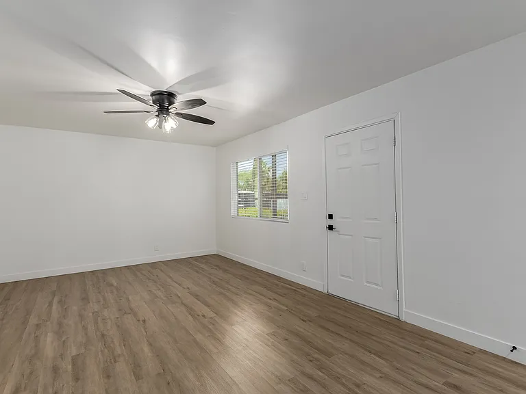4120 N 45th Pl — Photo 18