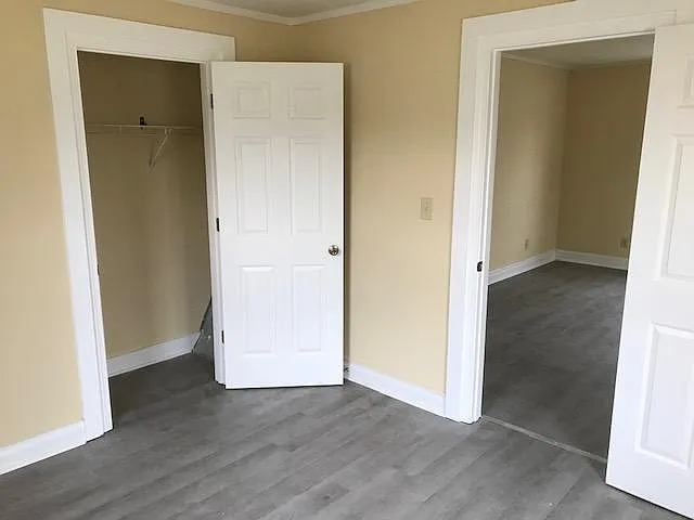 106 Locust St — Photo 2