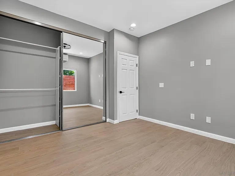 7105 Hoffman Ave #A — Photo 10