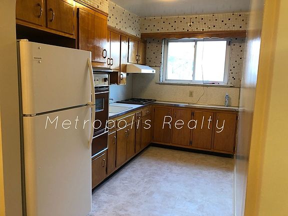 2nd image of 20-37 21st St #1