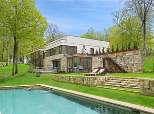 15 Col Sheldon Ln, Pound Ridge, NY 10576
