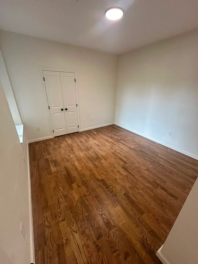 4 bed, $3,000 — Photo 3