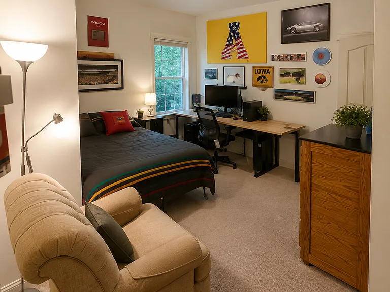 2546 Blossom Trl E — Photo 4