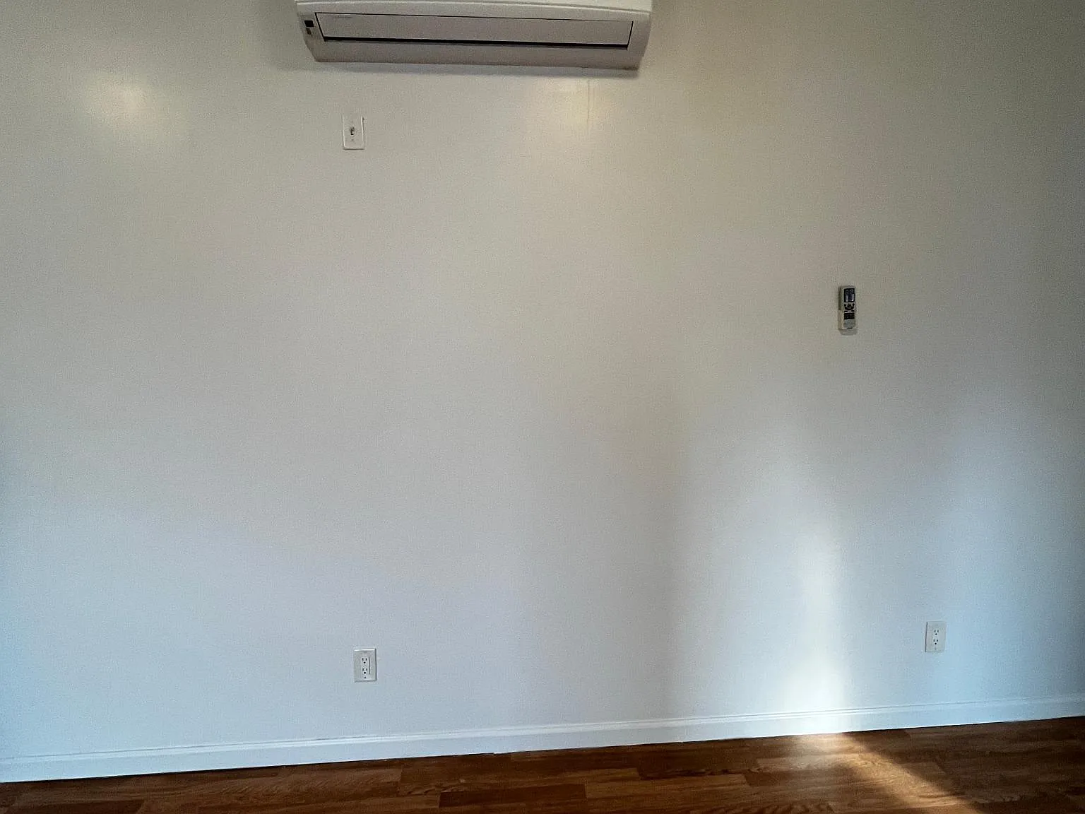 3 bed, 900 sqft, $2,950 — Photo 4