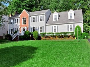 7717 Belmont Stakes Dr, Midlothian, VA 23112