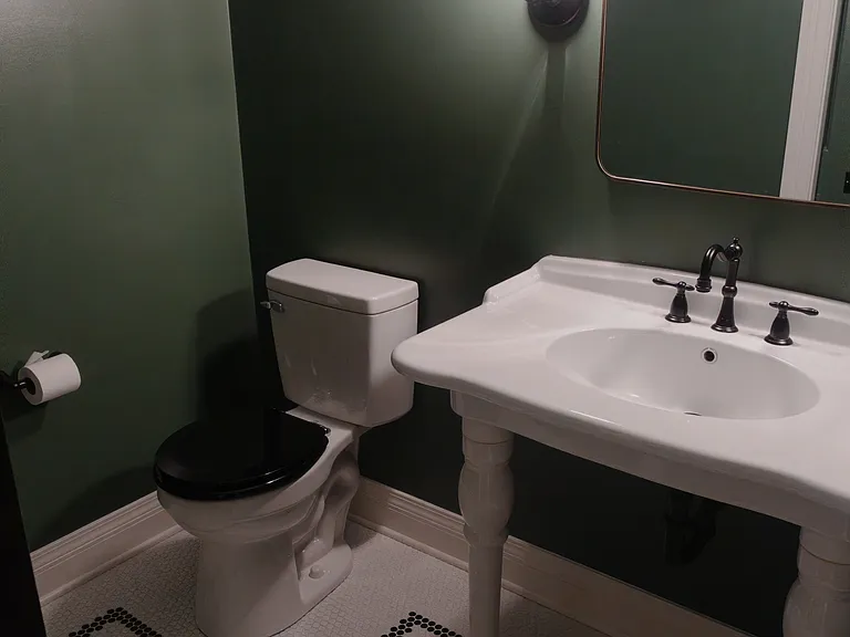 1413 Columbia St #1 — Photo 4