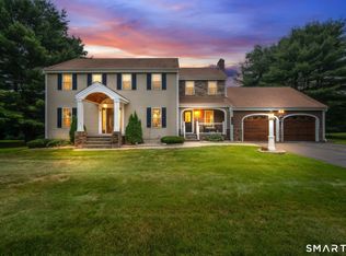 260 Lexington Rd, Glastonbury, CT 06033